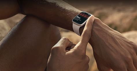 tracking health with apple watch